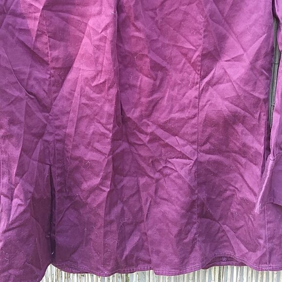 Apt. 9 Button Down Shirt Reddish - Plum - V-Neck - S - Picture 10 of 10